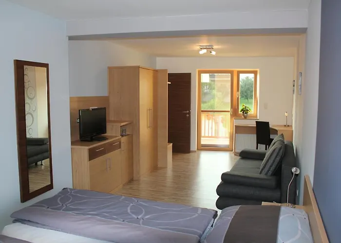 Gaestehaus Woditschka 3*