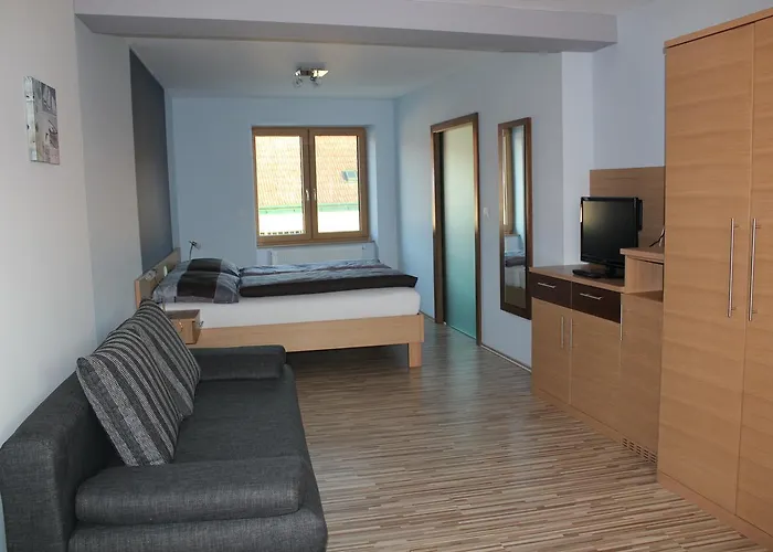 Gaestehaus Woditschka Vendégház Poysdorf